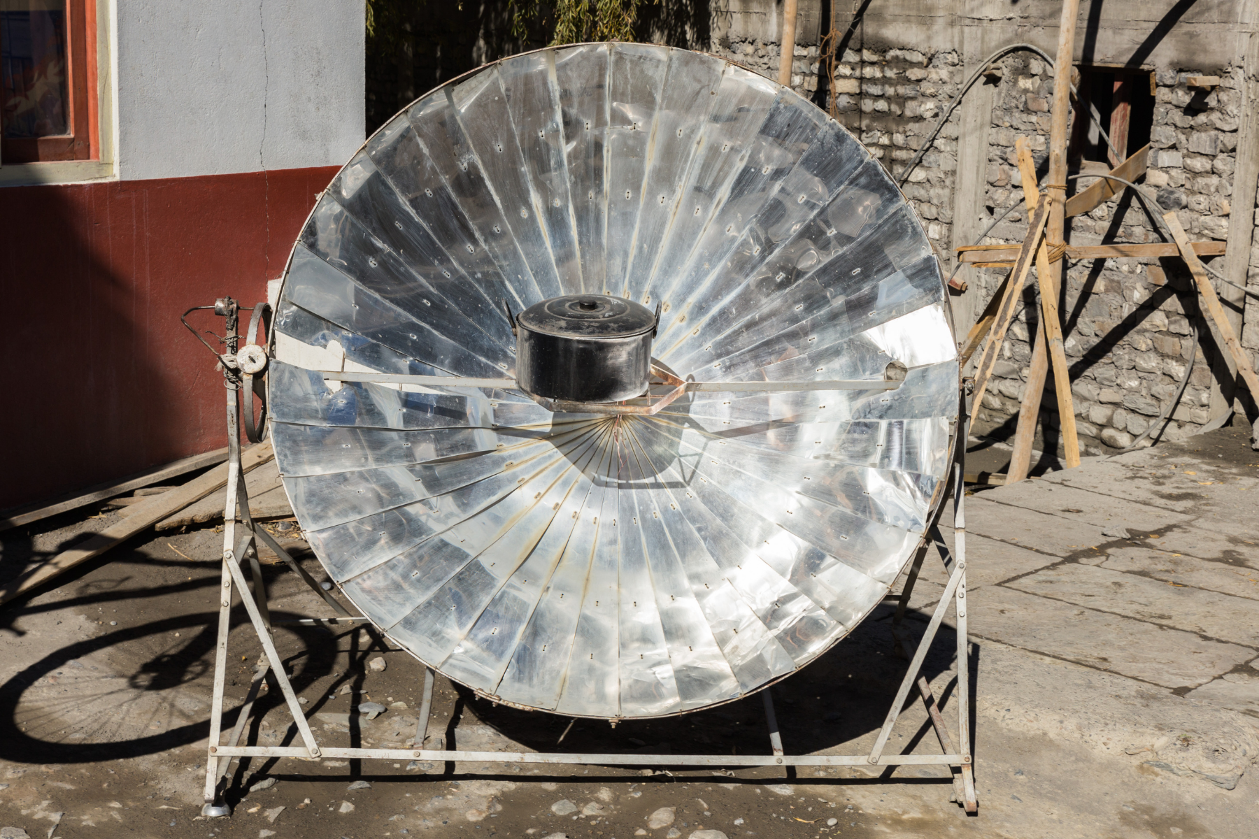 small solar heater